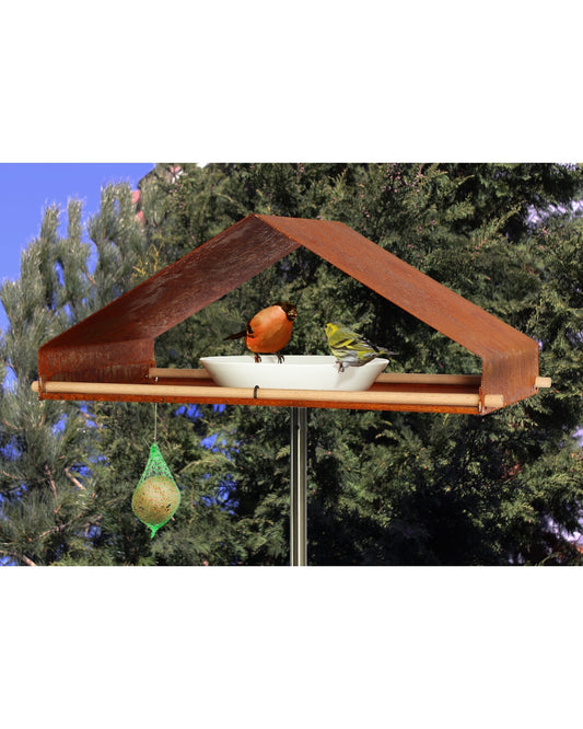 Cortenstalen design vogelhuisje – stijlvolle voederplek voor tuin of terras.