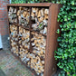Houtopslag voor bescherming brandhout