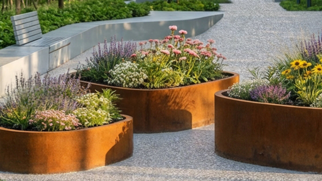 Cortenstaal plantenbak ORÉA Media middelgroot met organisch design